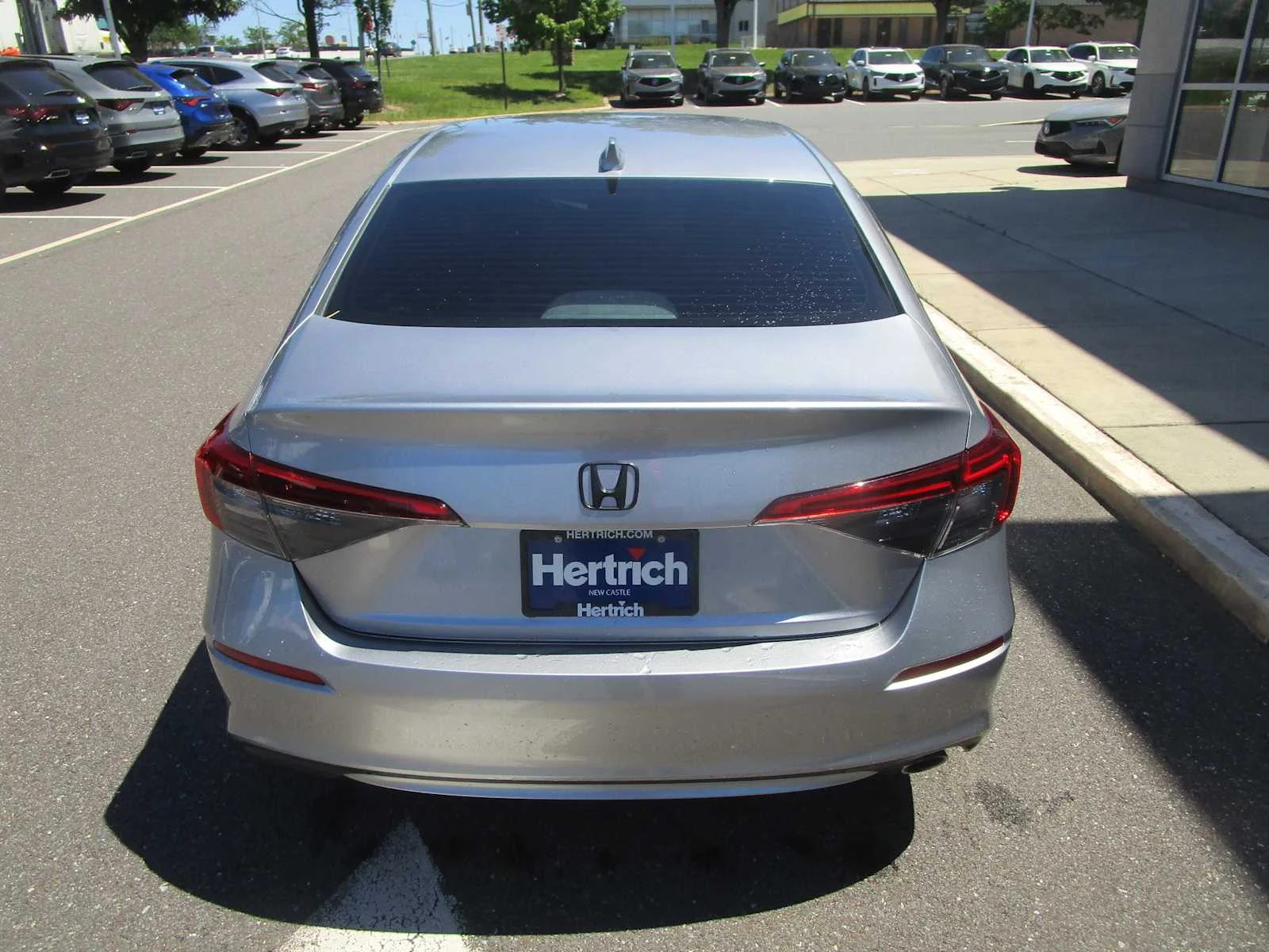 Used 2024 Lunar Silver Metallic Honda Sport image 7