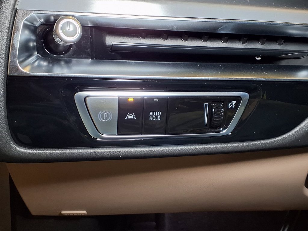2026 Cadillac LYRIQ Signature Sport - Photo 17