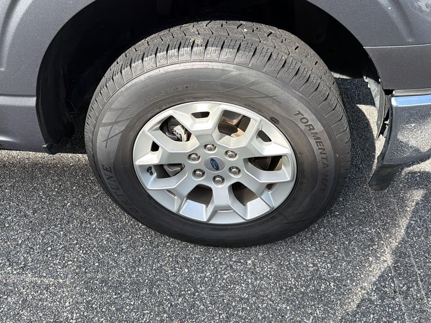 Used 2023 Carbonized Gray Ford XLT image 38