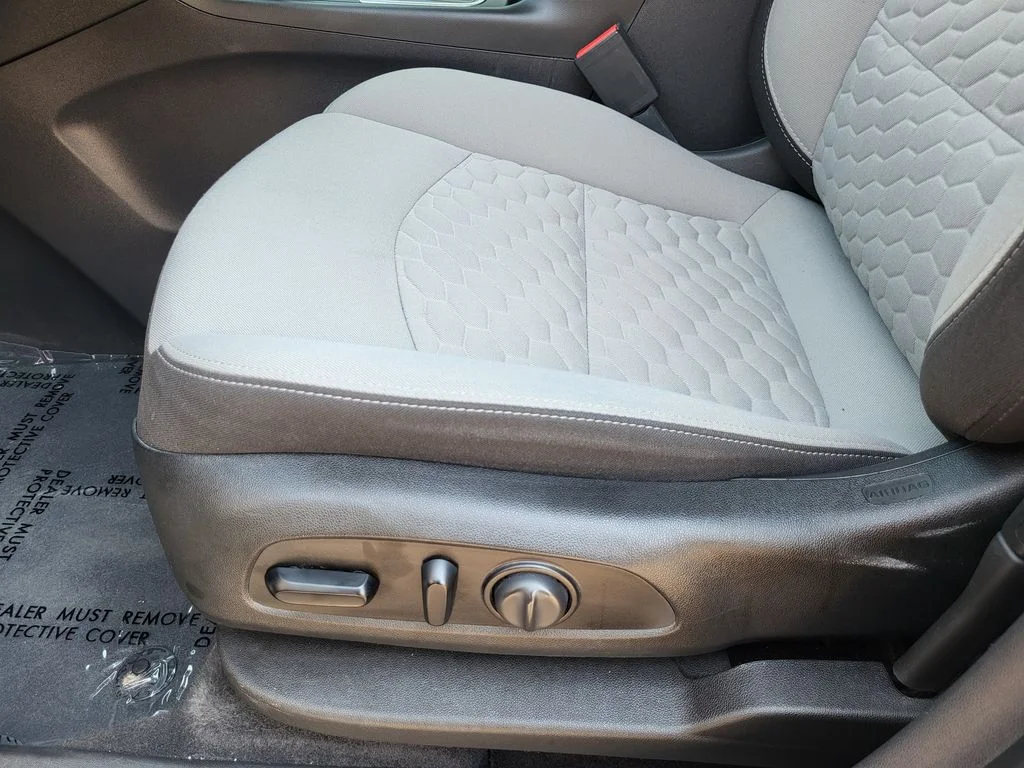 Used 2021 PACIFIC BLUE METALLIC Chevrolet LT image 19