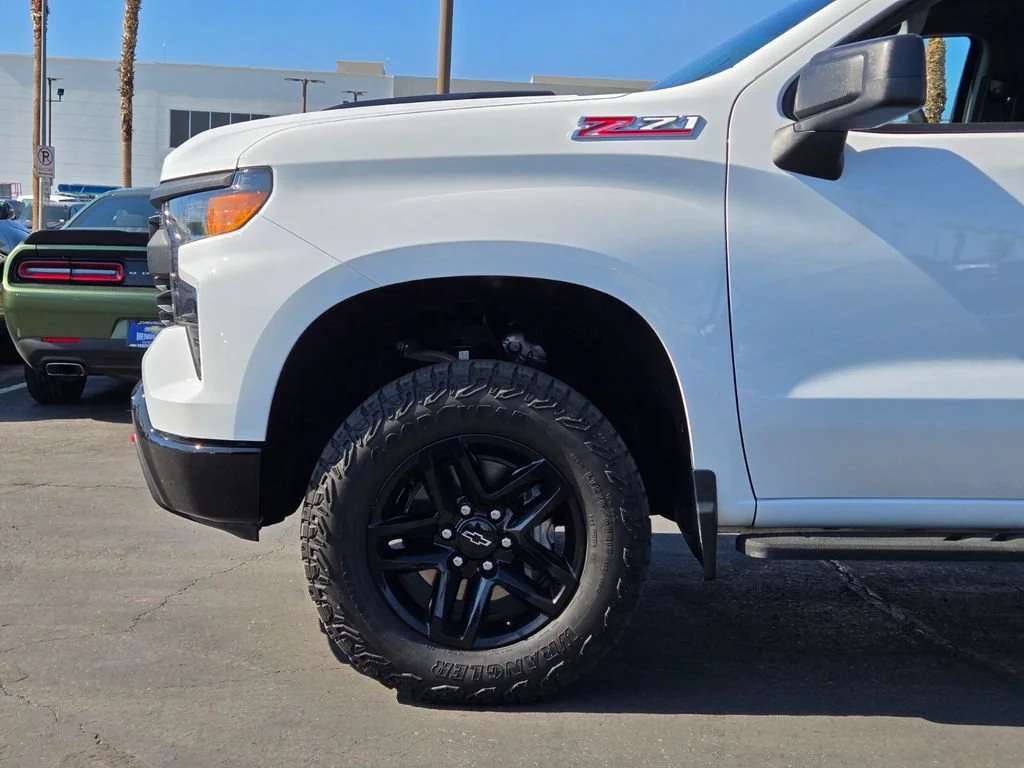 Used 2023 Summit White Chevrolet Custom Trail Boss image 9