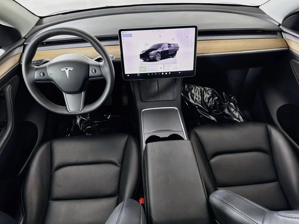 Used 2025 Black Tesla Long Range image 24