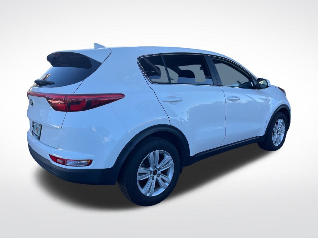 Used 2019 White Kia LX image 5