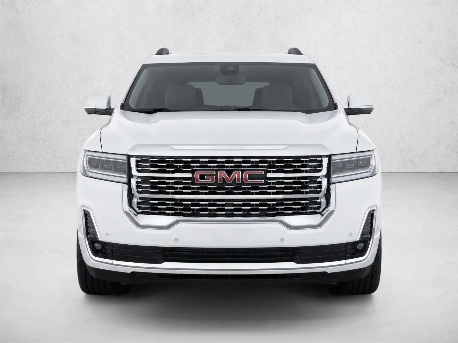 Used 2023 White Frost Tricoat GMC Denali image 2