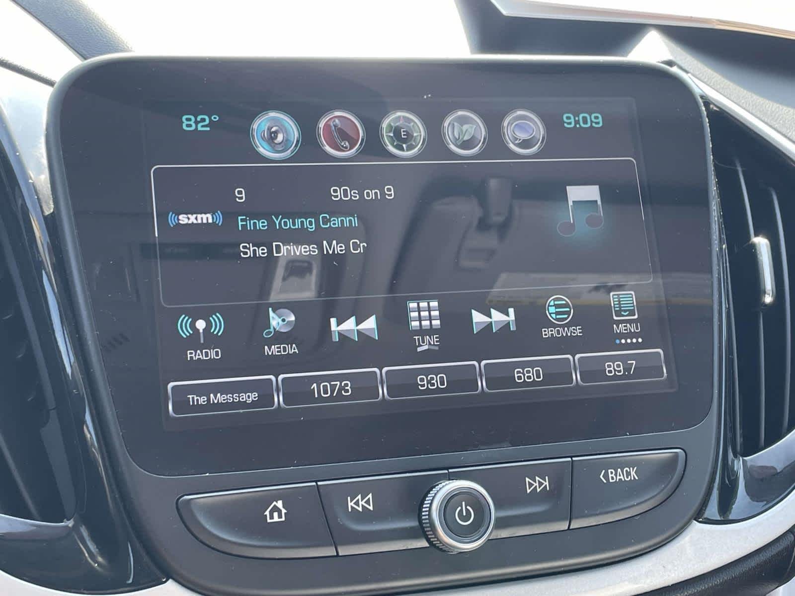 Used 2017 Heather Gray Metallic Chevrolet LT image 24
