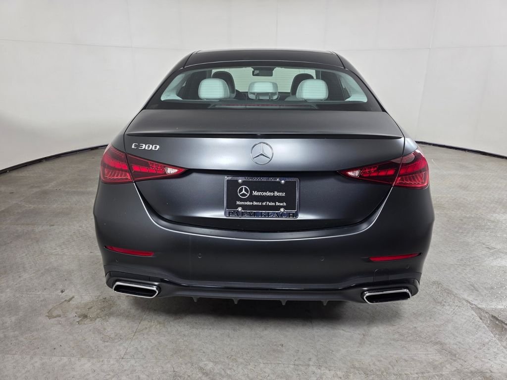 New 2026 MANUFAKTUR exclusive graphite grey magno Mercedes-Benz C 300 image 5