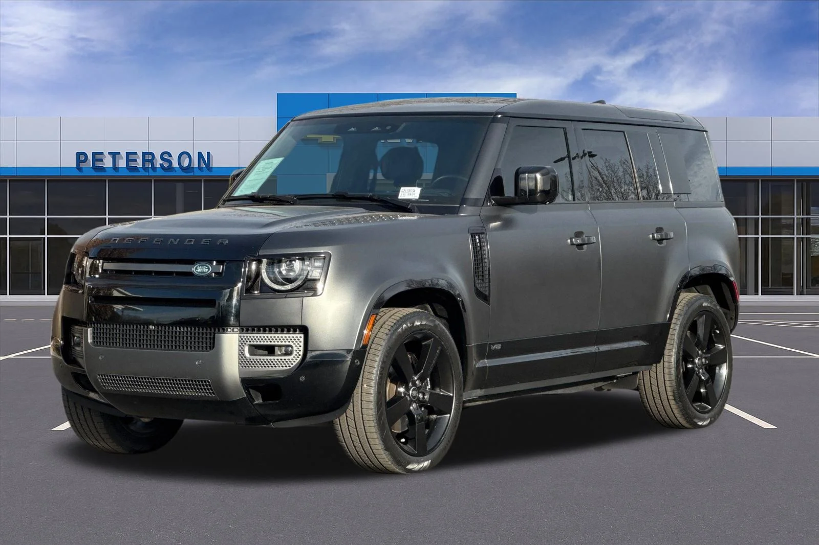 Used 2025 Gray Land Rover V8 image 8