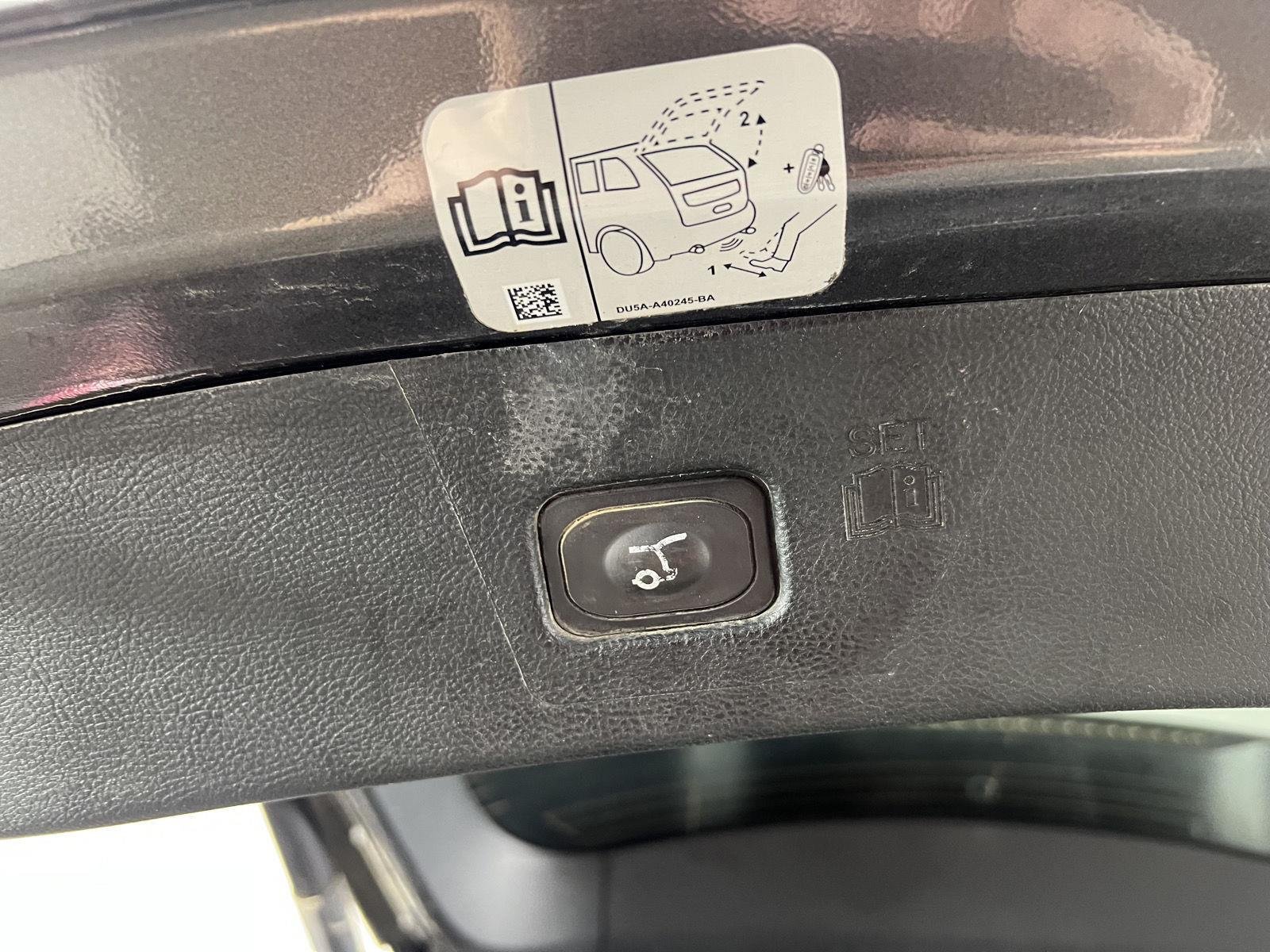 Used 2019 Magnetic Ford SEL image 27