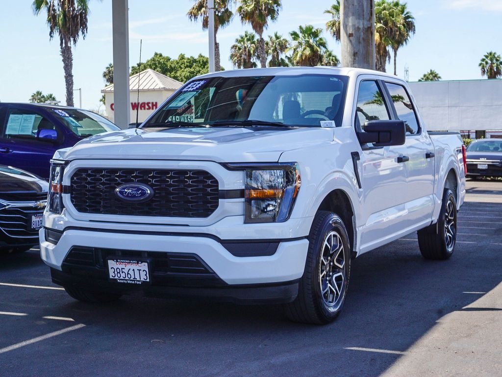 Used 2023 White Ford XL image 4