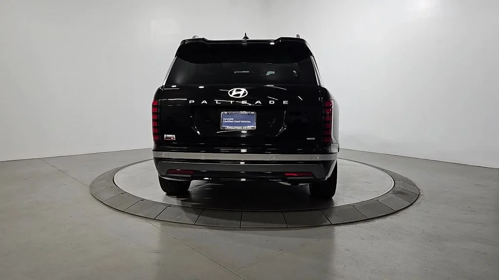 Used 2026 Black Hyundai Limited image 4