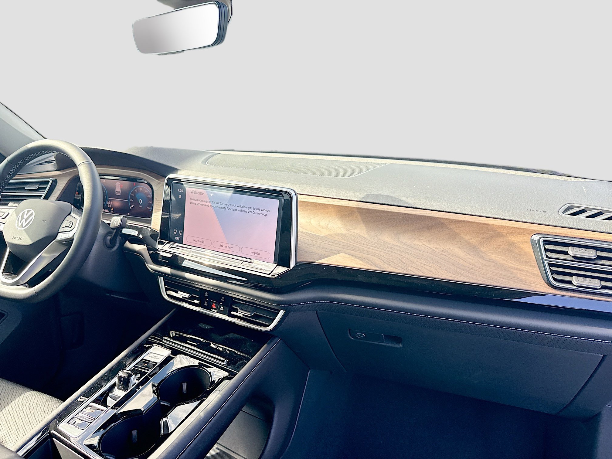 New 2026 Black Volkswagen 2.0T SE w/Technology image 24