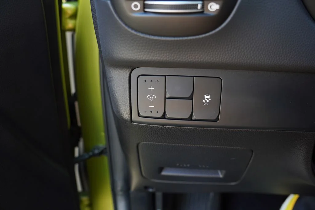 Used 2015 Alien II Kia Plus image 22