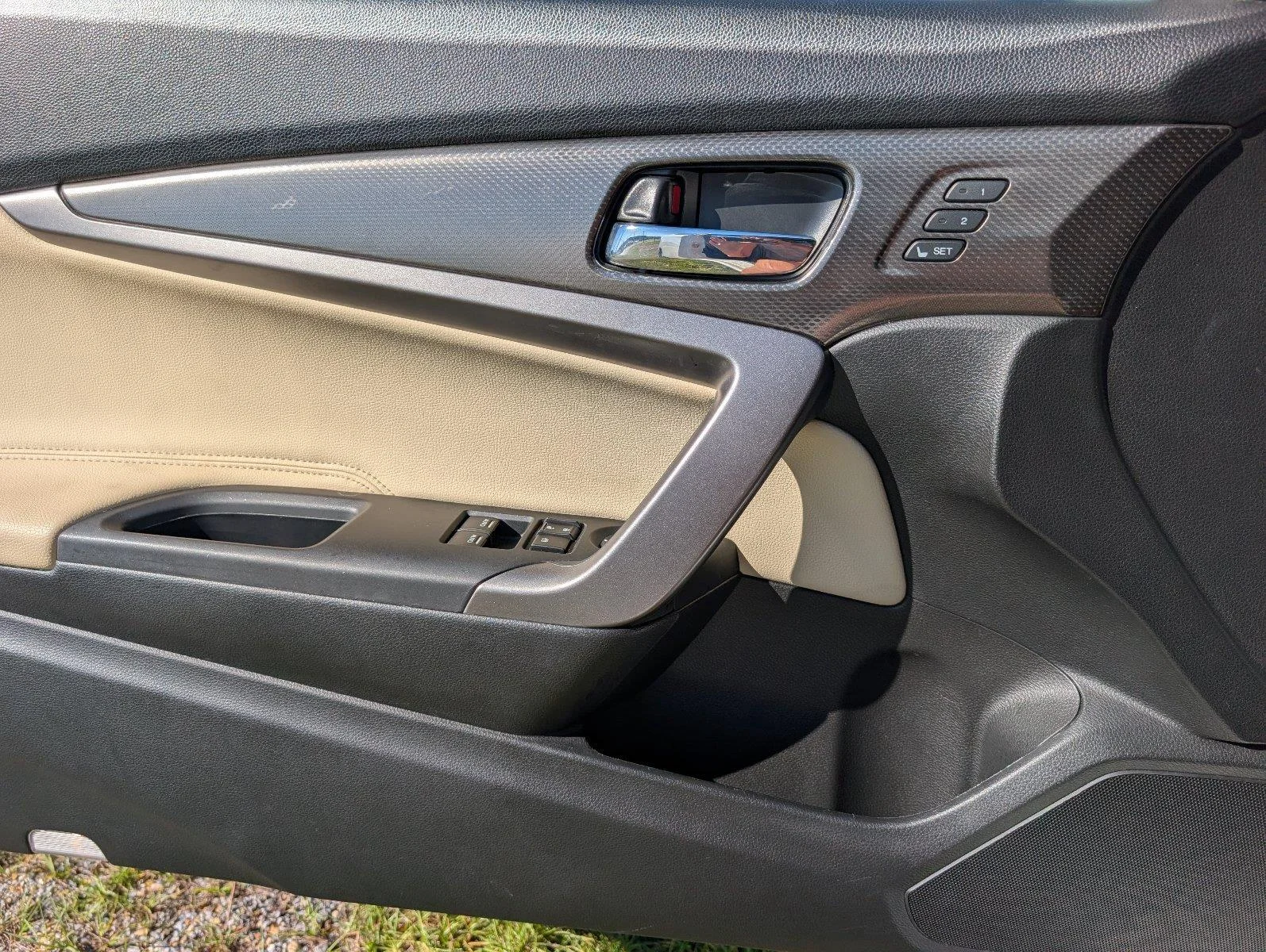 Used 2017  Honda Touring image 19