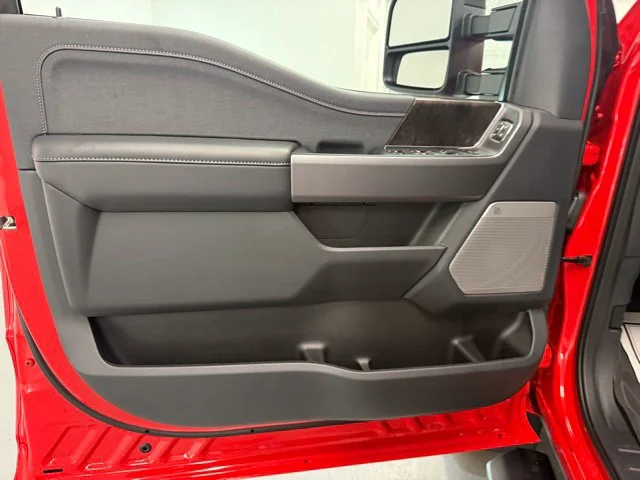 New 2026 Race Red Ford F-450® LARIAT® image 37