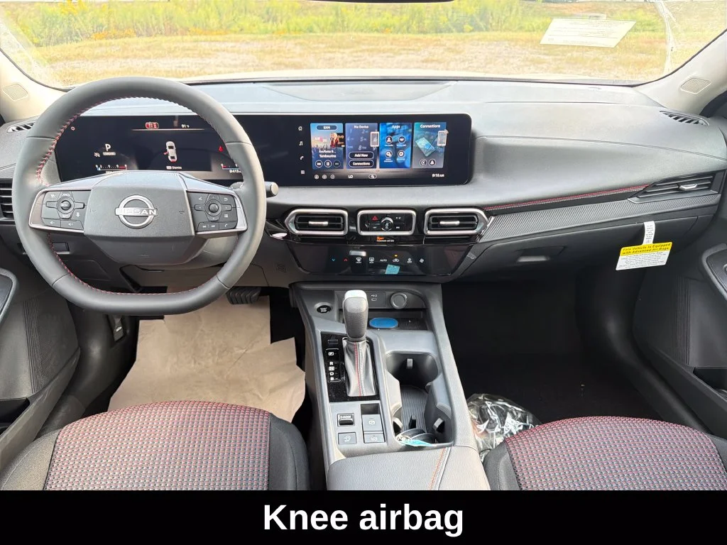 Used 2027 Gray Nissan SR image 15