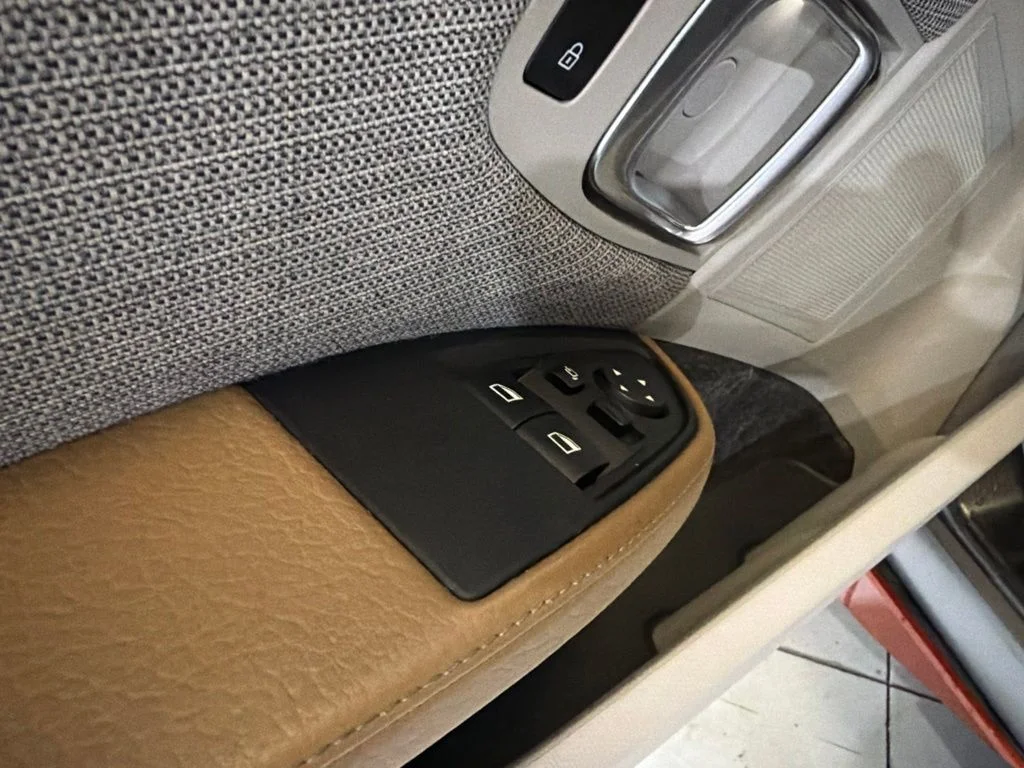 Used 2016 Orange BMW Base image 23