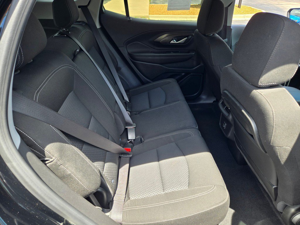 2024 GMC Terrain SLE - Photo 11