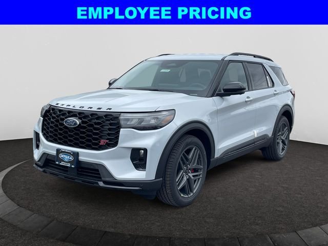 2026 Ford Explorer ST 4WD's photo