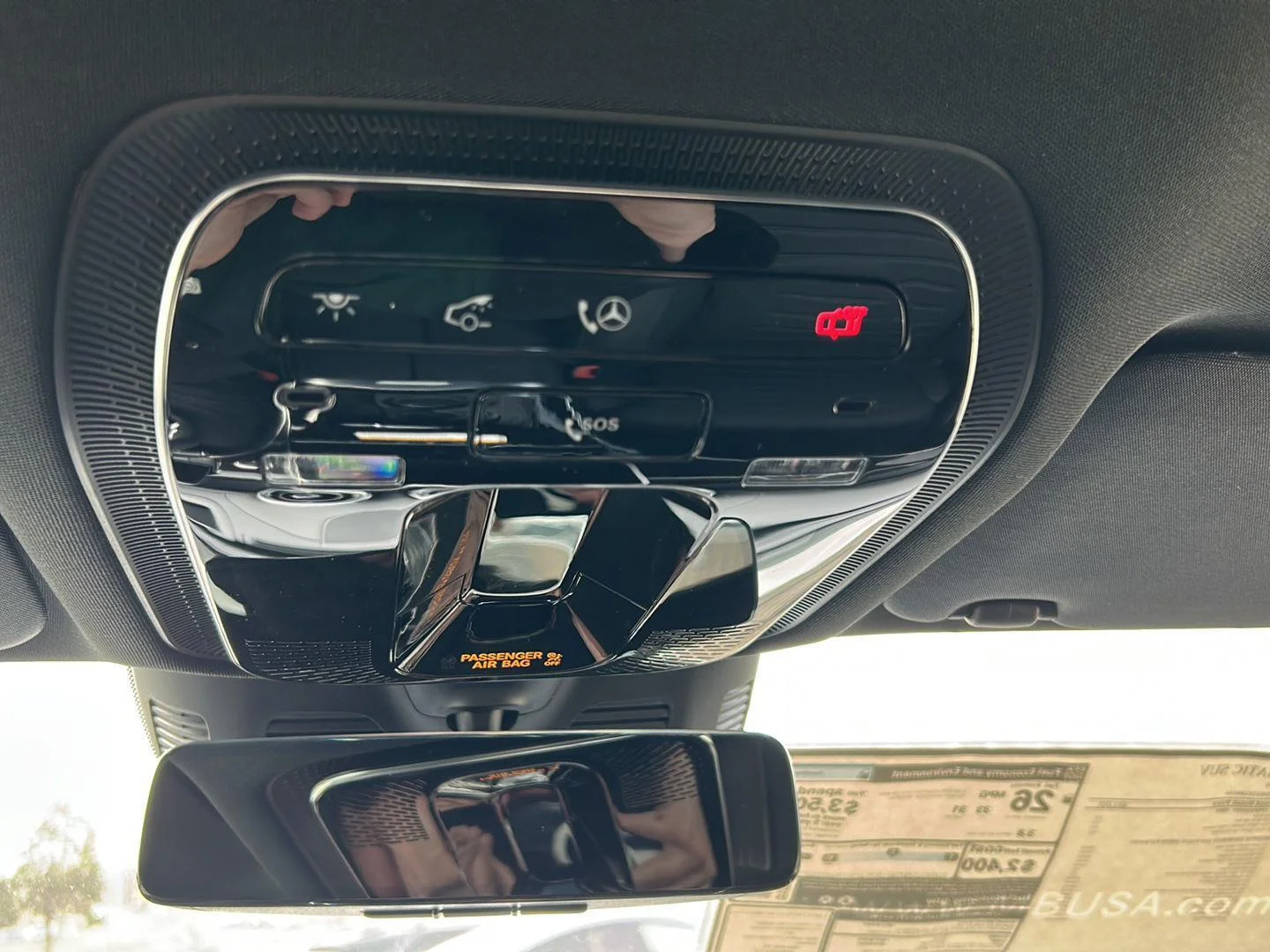 New 2026 Polar White Mercedes-Benz GLC 300 image 25
