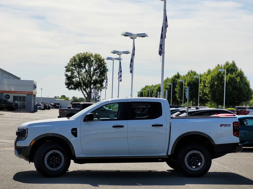 Used 2024 White Ford XLT image 7