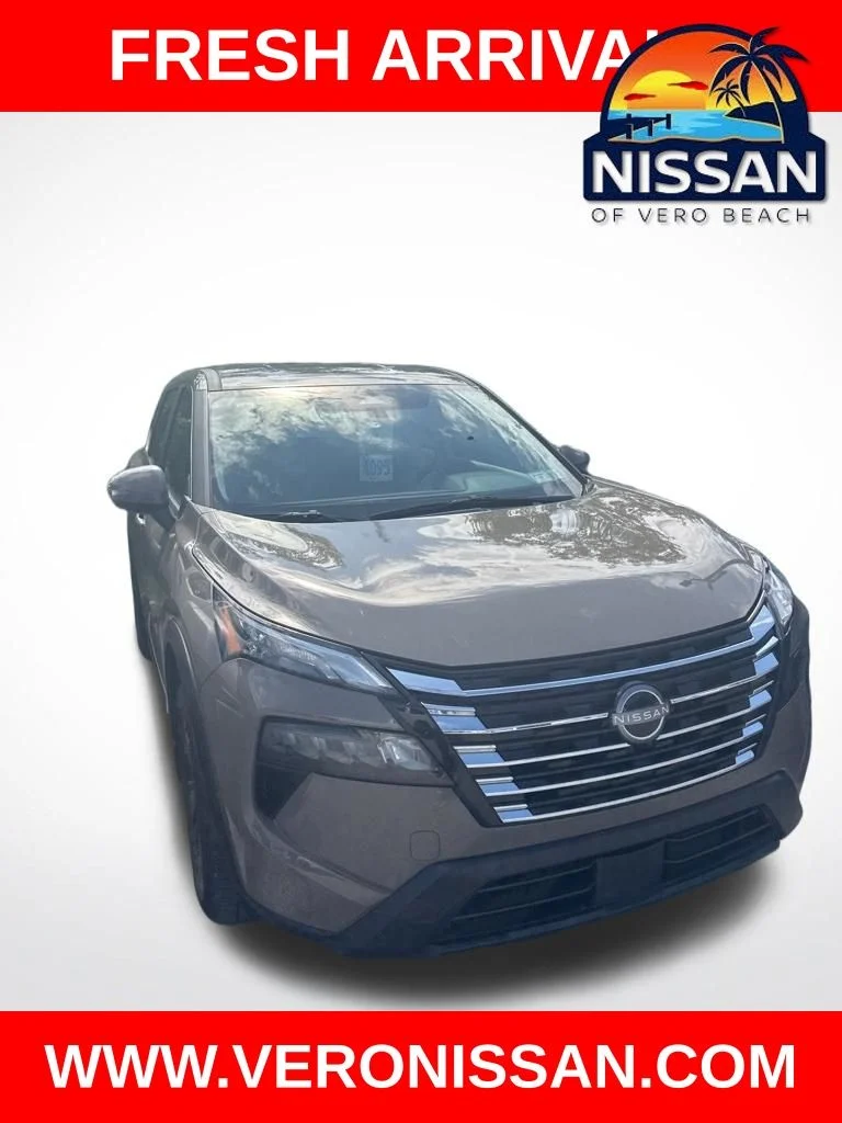 2025 Nissan Rogue SV FWD's photo
