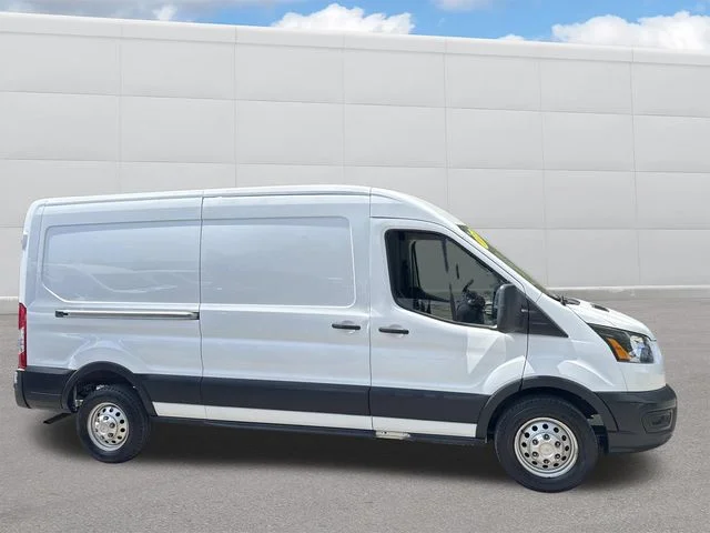 Used 2023 White Ford Base image 3