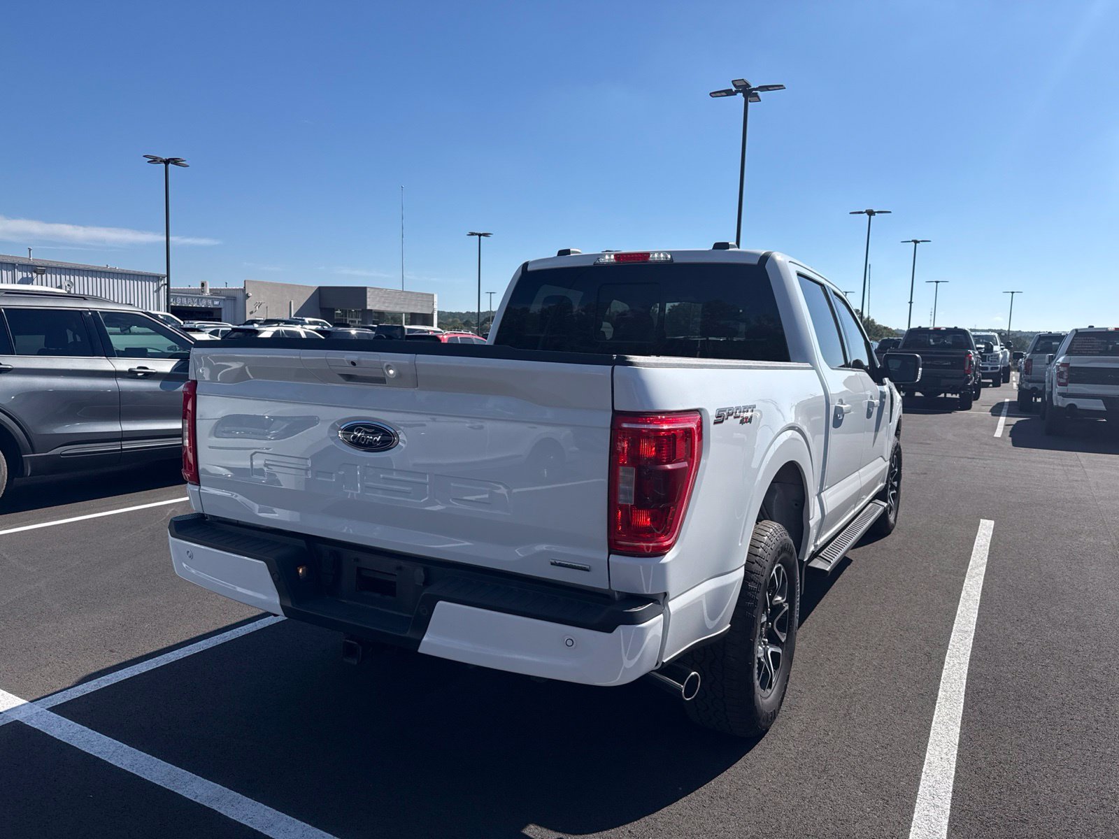 Used 2023 White Ford XLT image 6