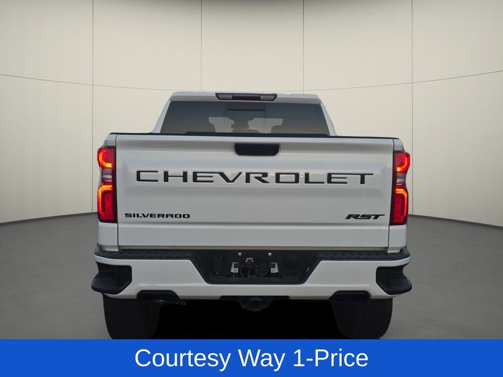Used 2024 White Chevrolet RST image 8