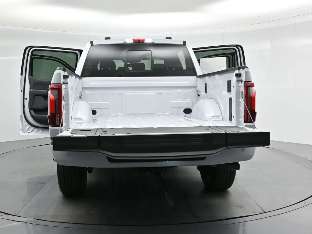 2025 Ford F-150 Platinum - Photo 36