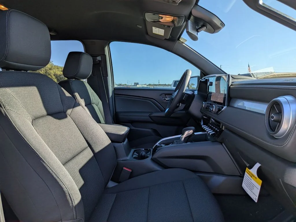 2026 Chevrolet Colorado LT - Photo 27