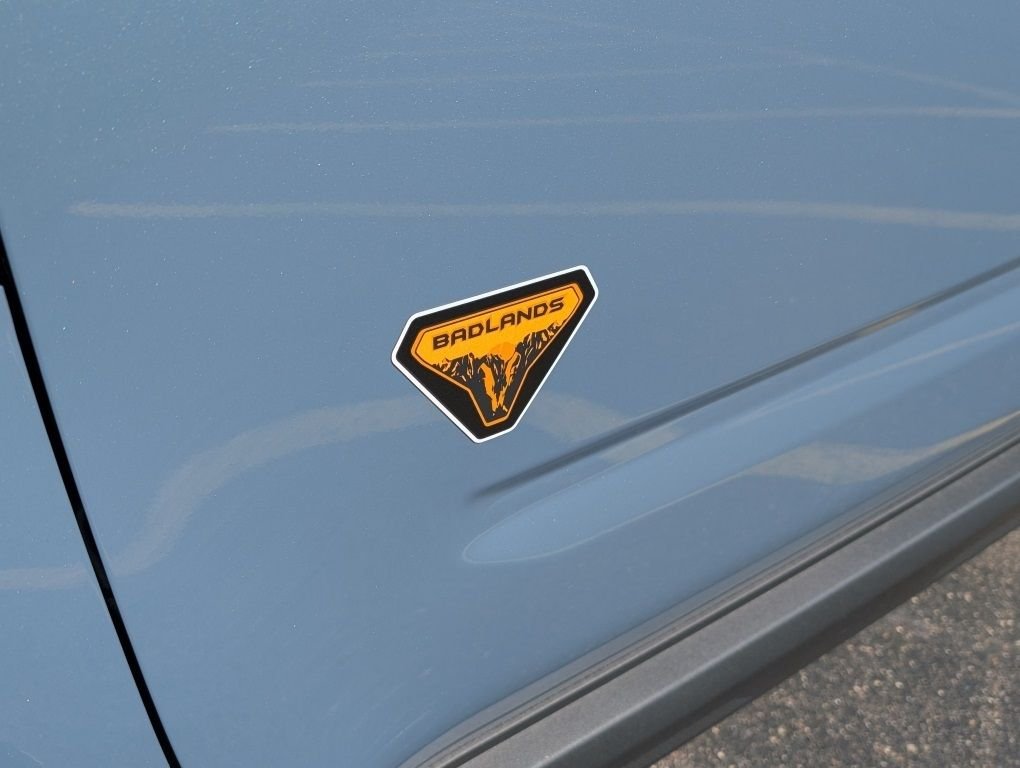 Used 2024 Gray Ford Badlands image 10
