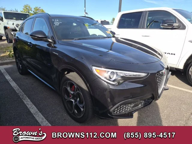 2023 Alfa Romeo Stelvio Veloce
