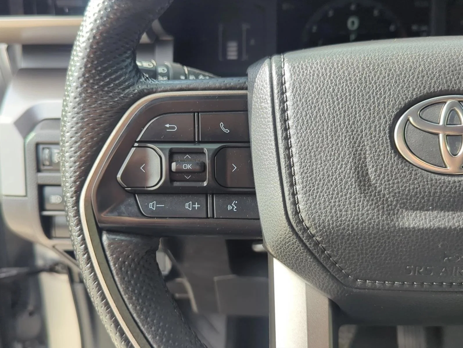 Used 2024 Ice Cap [White] Toyota SR5 image 15