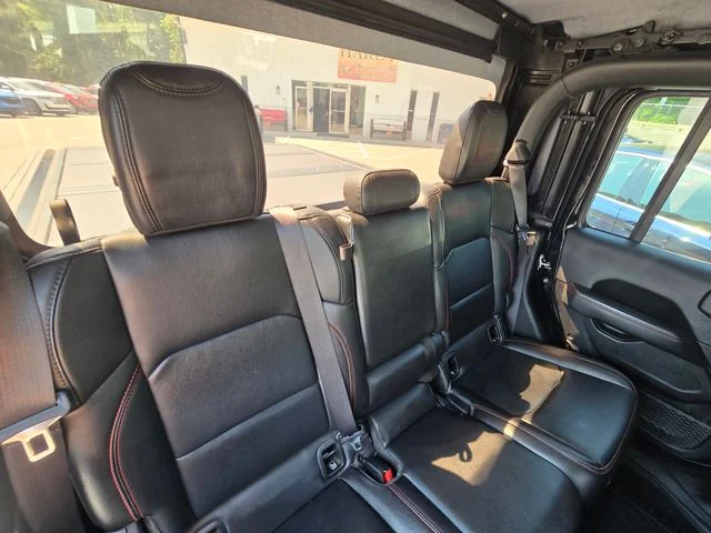 Used 2022 Black Jeep Rubicon image 14
