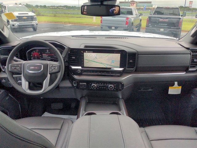 2025 GMC Sierra 3500HD SLT - Photo 79