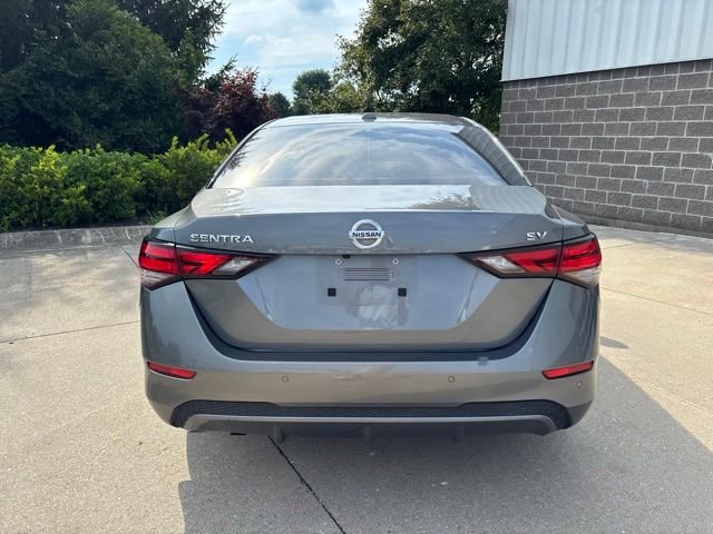 Used 2020 Gun Metallic Nissan SV image 7