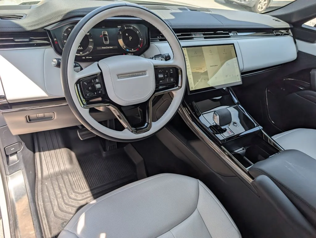 Certified Used 2024 Gray Land Rover Dynamic SE image 4