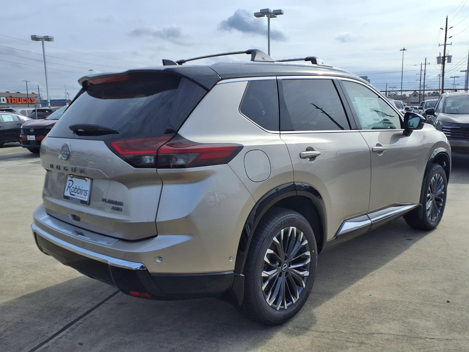 2026 Nissan Rogue Platinum Silver at Robbins Nissan