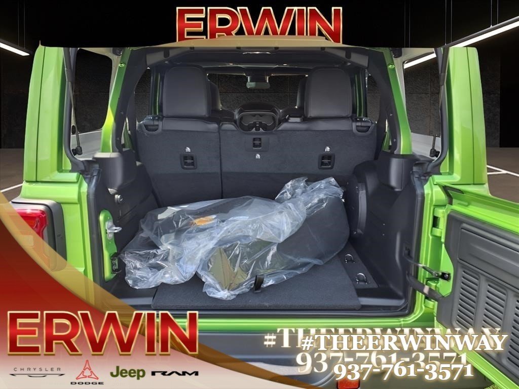 New 2025 Mojito Clear-Coat Exterior Paint Jeep Rubicon 392 Final Edition image 24
