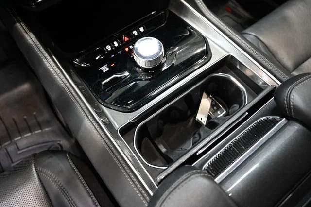 Used 2022  Jeep Series I image 22