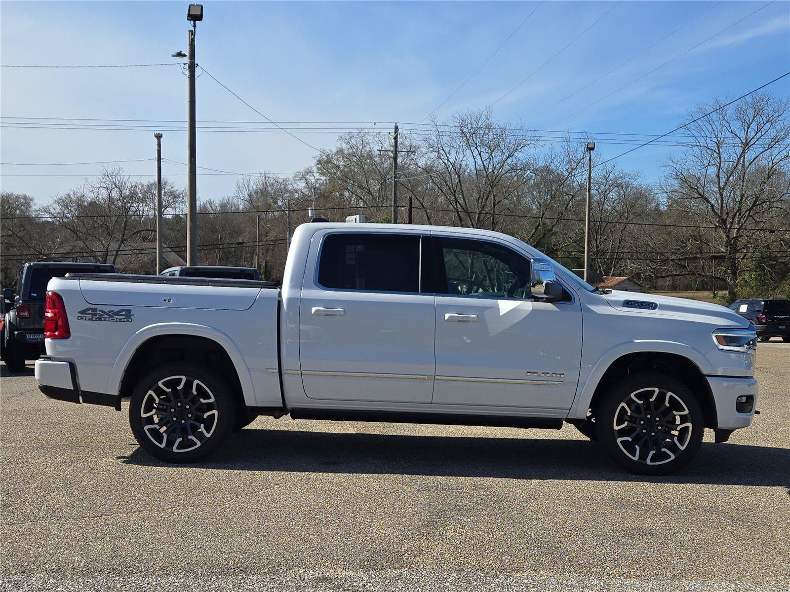 New 2026 Ivory White Tri-Coat Pearlcoat Ram Limited image 6