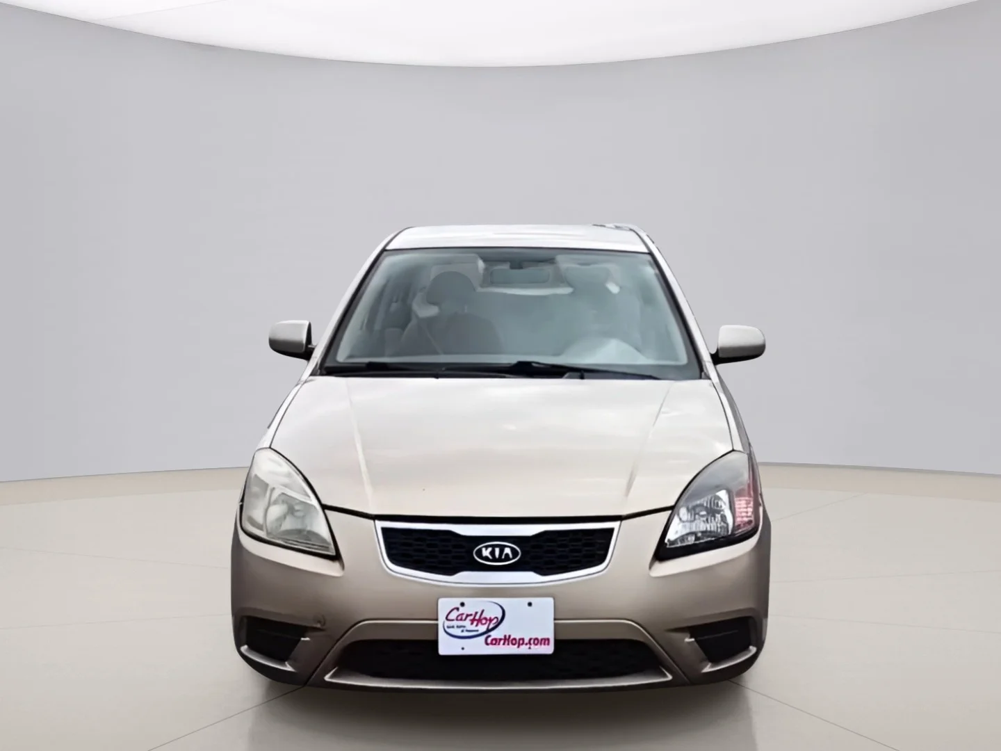Used 2010 Gold Kia LX image 10
