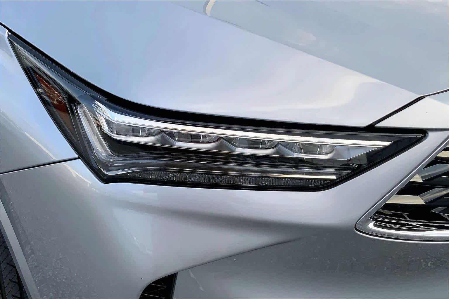 Used 2025 Lunar Silver Metallic Acura w/Advance Package image 26