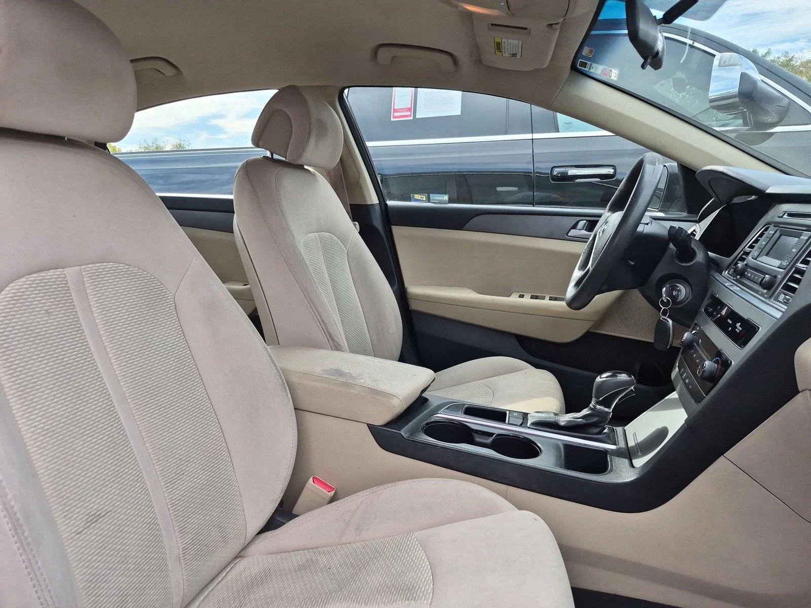Used 2015 Dark Truffle Hyundai 2.4L SE image 31