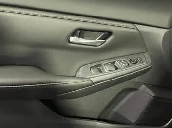 2025 Nissan Sentra SV - Photo 13