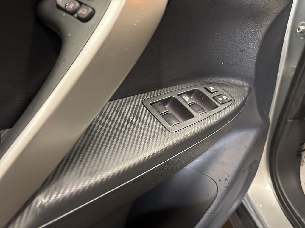 2024 Mitsubishi Eclipse Cross SE - Photo 15