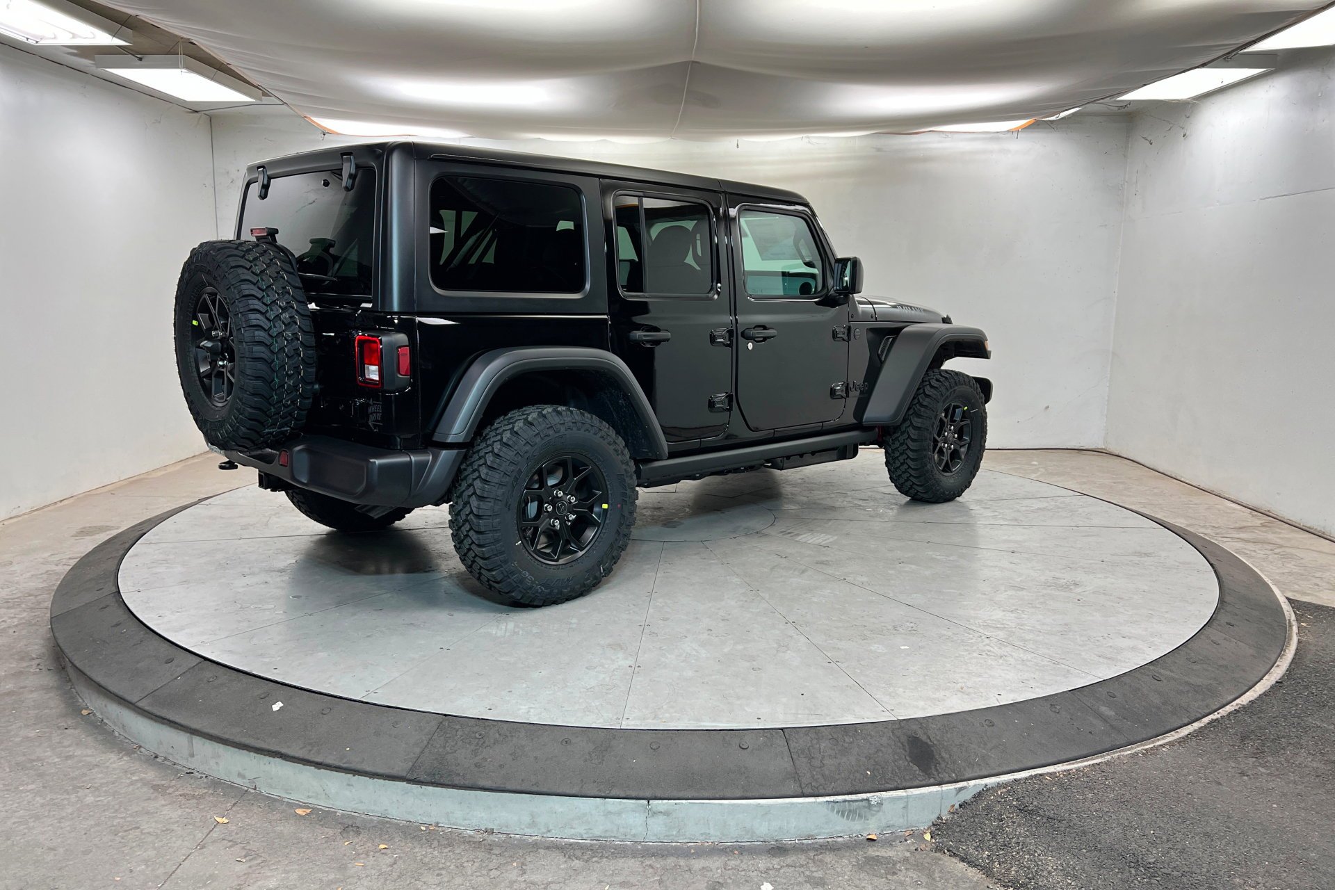 New 2026 Black Clear-Coat Exterior Paint Jeep Willys image 6