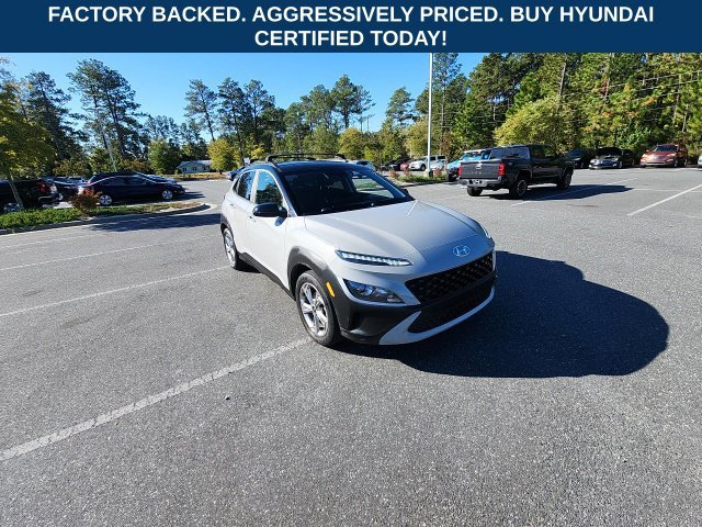 Certified Used 2022 Silver Hyundai SEL image 3