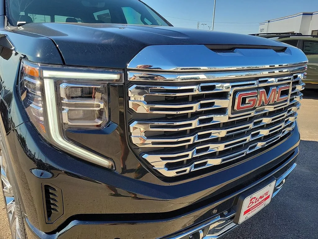 2026 GMC Sierra 1500 Denali - Photo 13