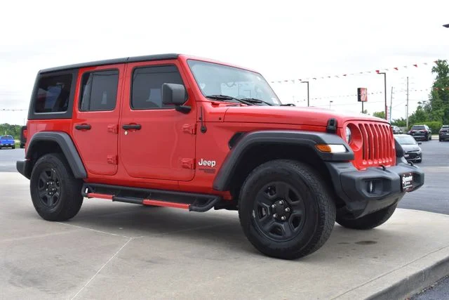 Used 2021 Red Jeep Unlimited Sport image 4